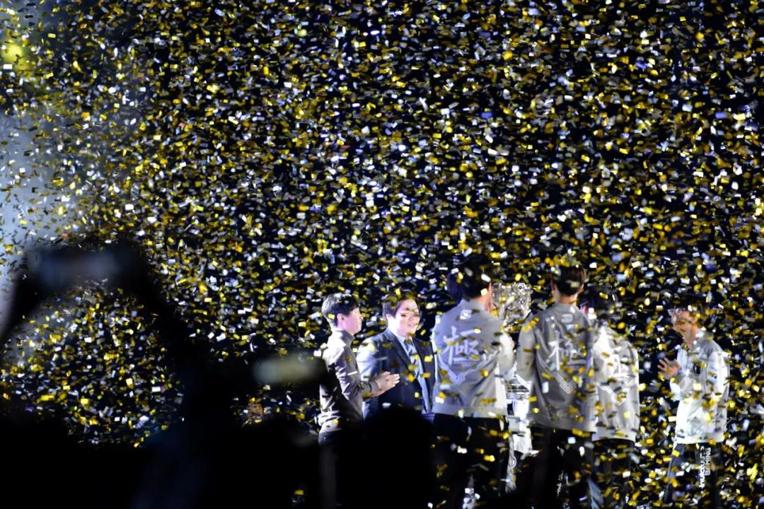 多样化的窗 多样化的窗