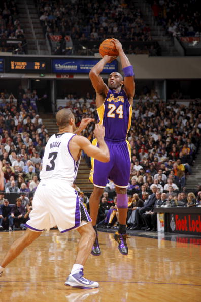 承担更多 承担更多